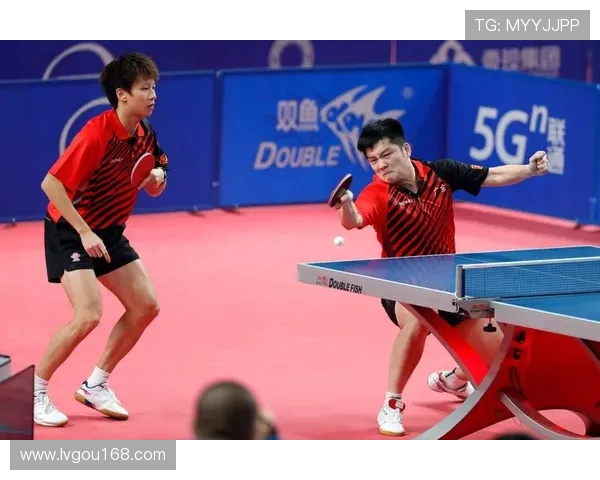 乒乓球的艺术与科学：深入探讨上海乒乓球队的战术控制与训练秘诀